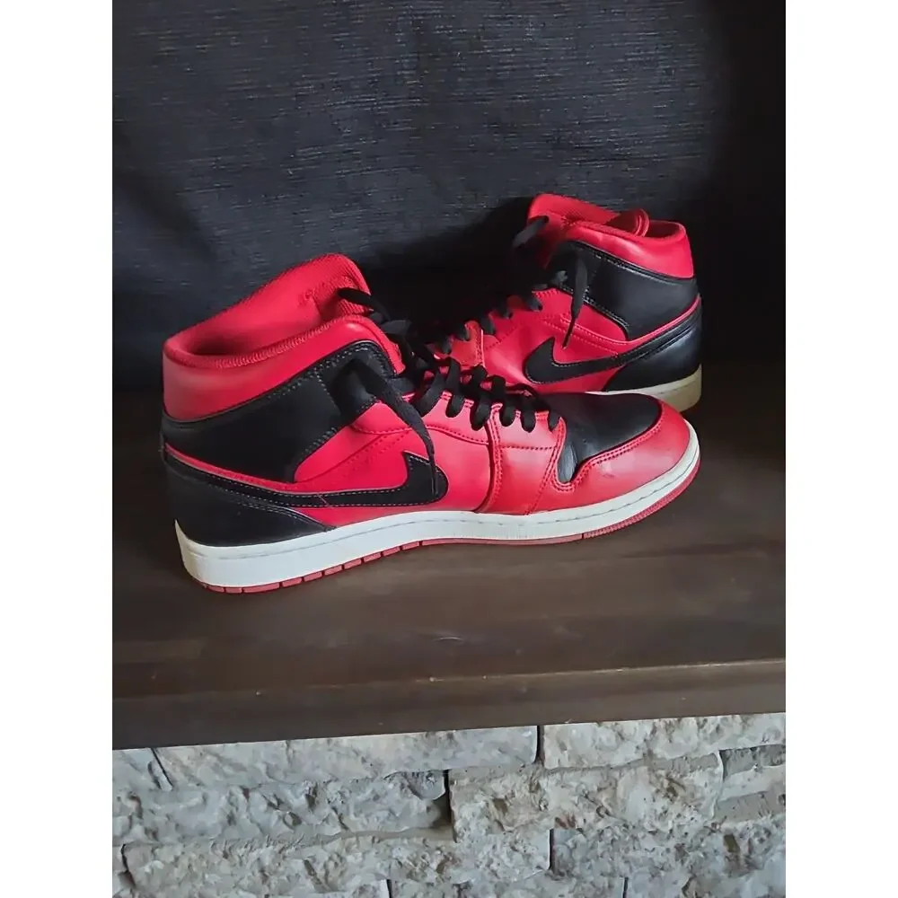 Jordan 1 Mid Men's Size 11.5 NO BOX